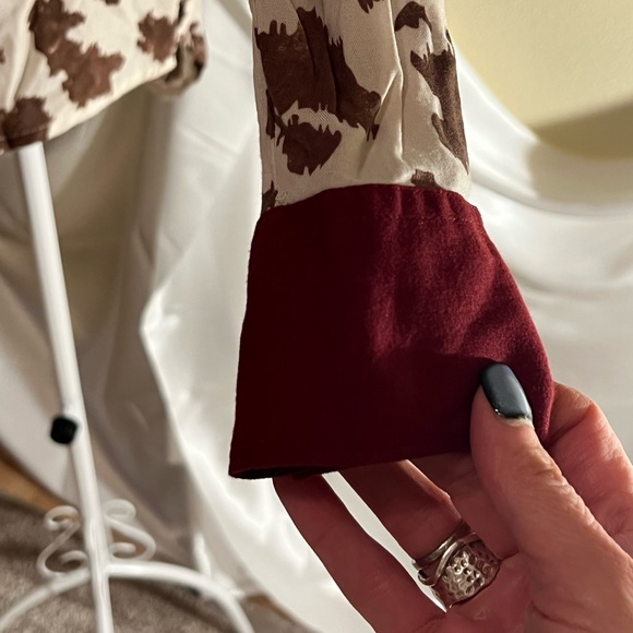 Cruel Girl Maroon and Cream Western Blouse - Picture 4 of 6